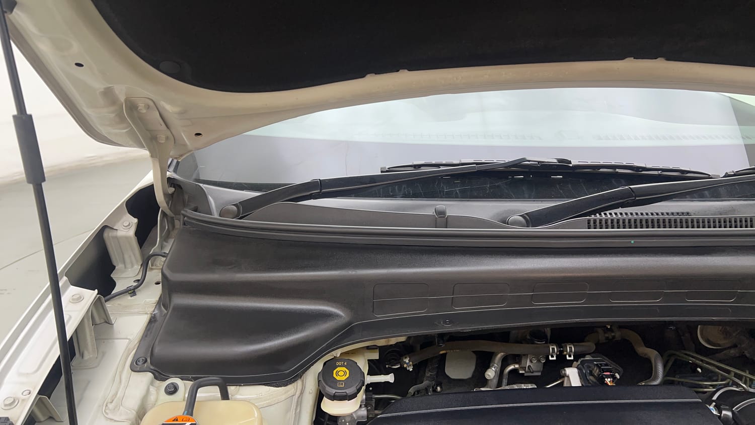 Used 2021 Hyundai Creta SX (O) 1.4 Turbo 7 DCT Petrol Automatic engine ENGINE RIGHT SIDE HINGE & APRON VIEW