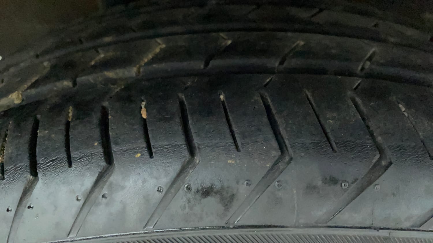 Used 2023 Maruti Suzuki Celerio ZXi Plus AMT Petrol Automatic tyres RIGHT REAR TYRE TREAD VIEW
