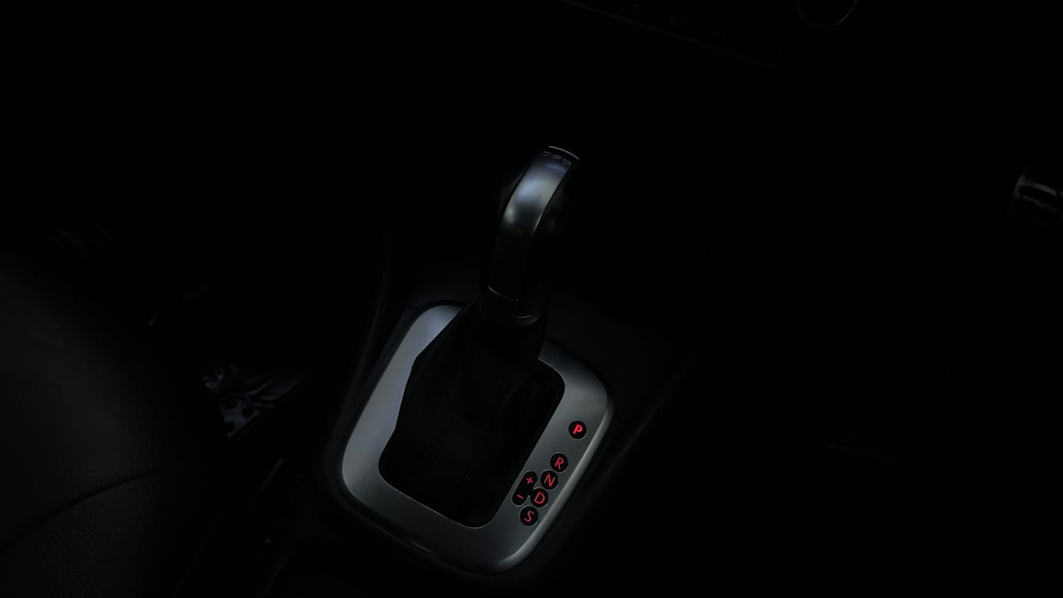 Used 2016 Volkswagen Polo GT TSI Petrol Automatic interior GEAR  KNOB VIEW