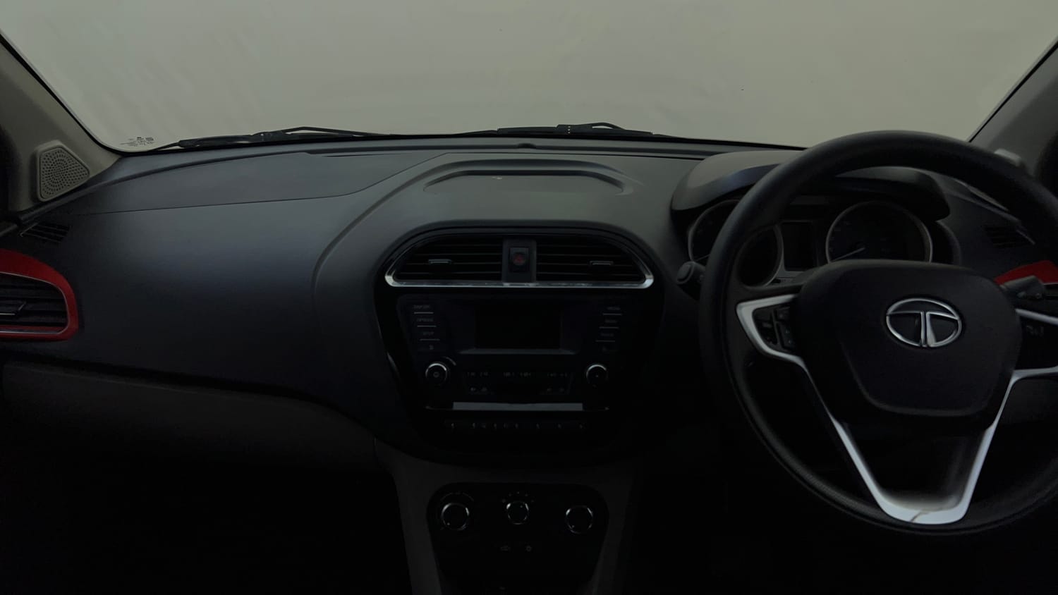 Used 2017 Tata Tiago Revotron XZA Petrol Automatic interior MUSIC SYSTEM & AC CONTROL VIEW