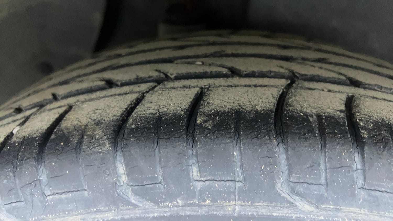 Used 2019 Hyundai Creta SX 1.6 AT Petrol Petrol Automatic tyres RIGHT REAR TYRE TREAD VIEW