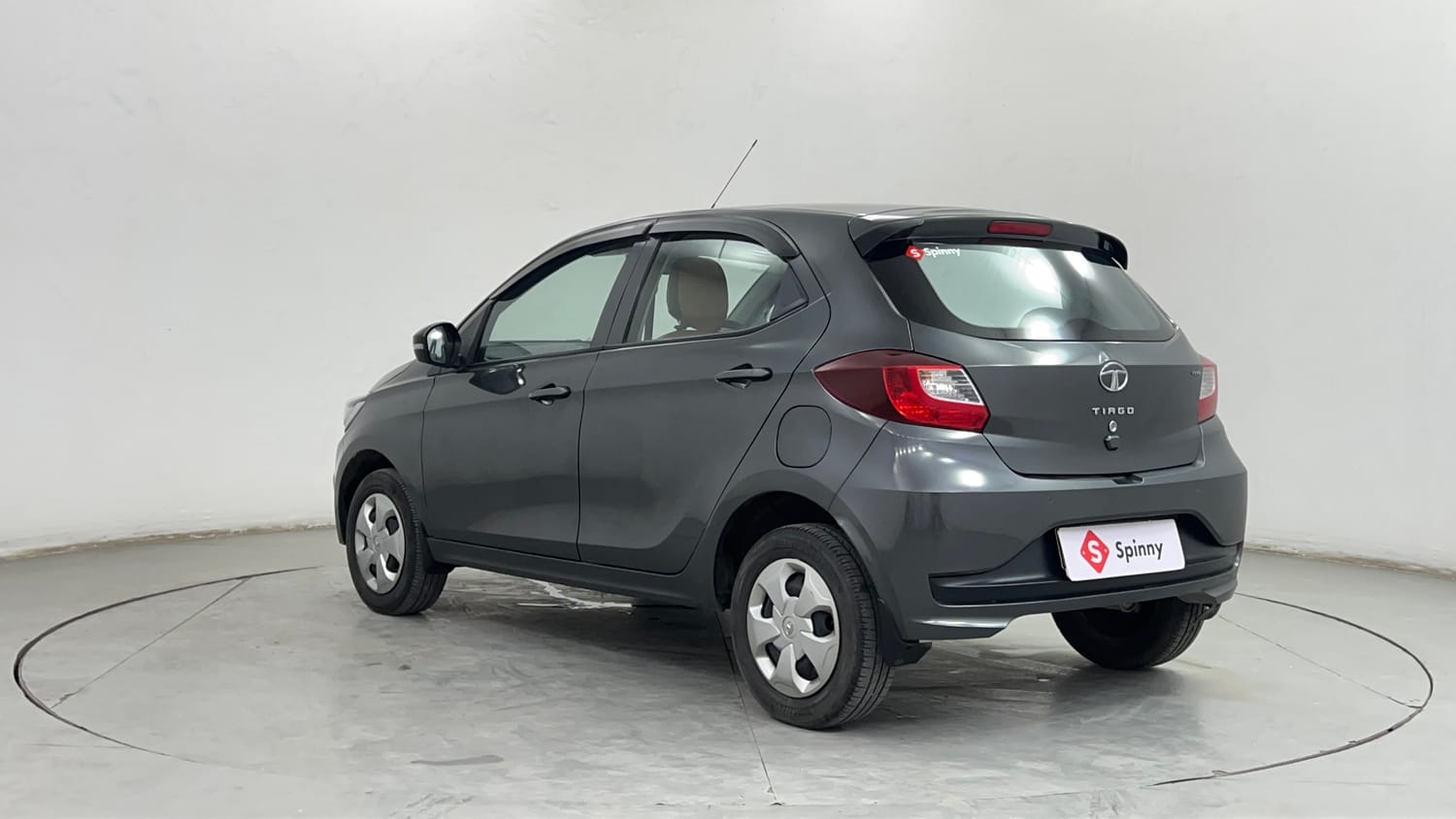 Used 2022 Tata Tiago XT CNG Cng Manual exterior LEFT REAR CORNER VIEW