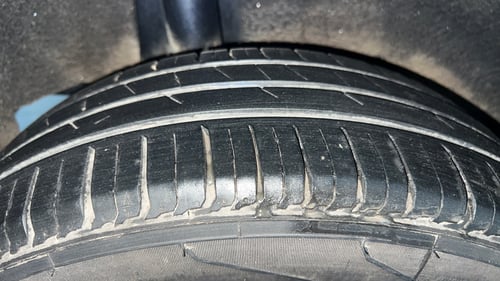 Used 2017 Maruti Suzuki Baleno Delta 1.2 Petrol Manual tyres RIGHT REAR TYRE TREAD VIEW