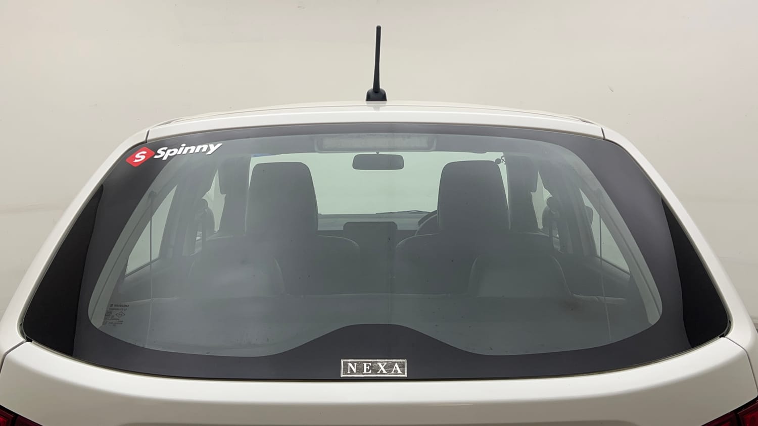 Used 2023 Maruti Suzuki Ignis Sigma 1.2 MT Petrol Manual exterior BACK WINDSHIELD VIEW