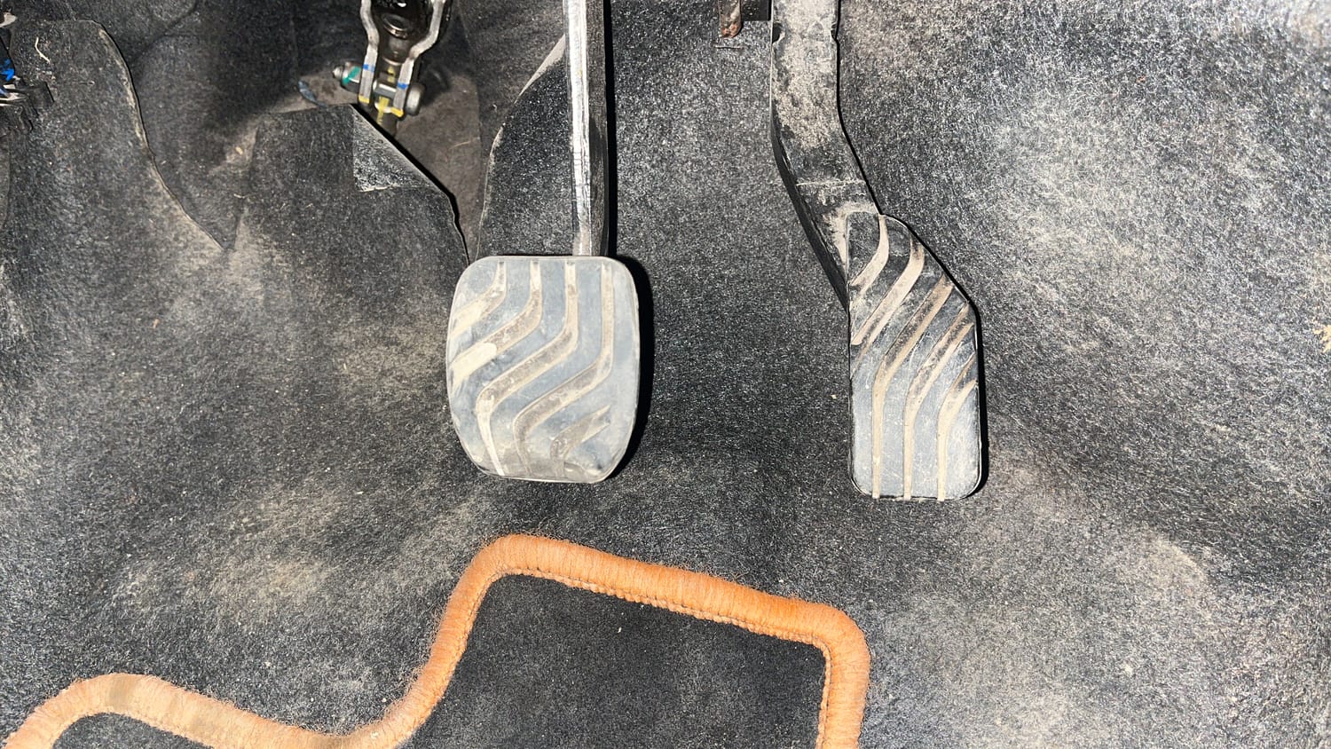 Used 2020 Renault Kwid RXT 1.0 AMT Opt Petrol Automatic interior PEDALS VIEW