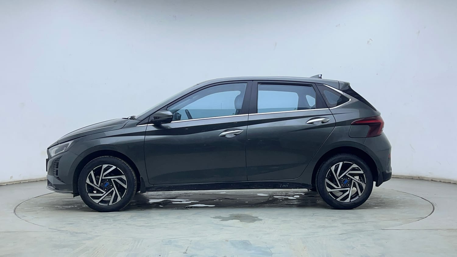 Used 2025 Hyundai New i20 Asta (O) 1.2 IVT Petrol Automatic exterior LEFT SIDE VIEW