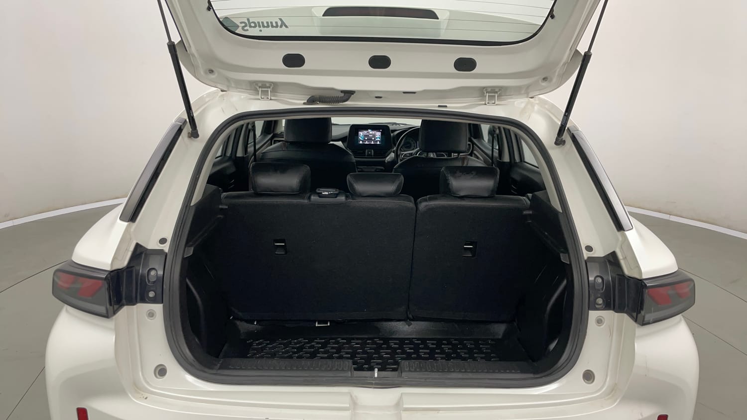 Used 2024 Maruti Suzuki Fronx Delta Plus 1.2L AGS Petrol Automatic interior DICKY INSIDE VIEW