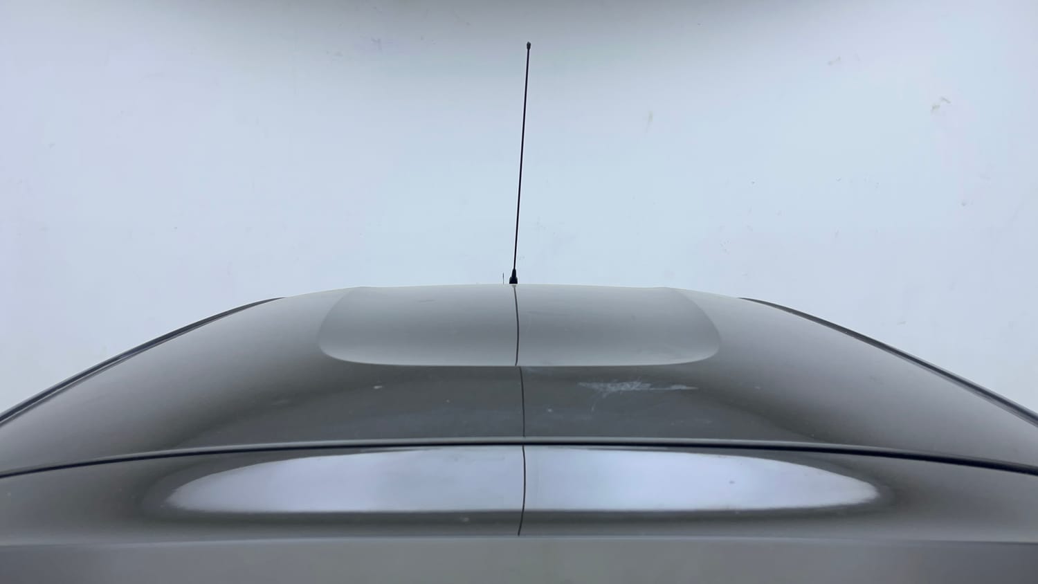 Used 2020 Renault Kwid RXT 1.0 AMT Opt Petrol Automatic exterior EXTERIOR ROOF VIEW
