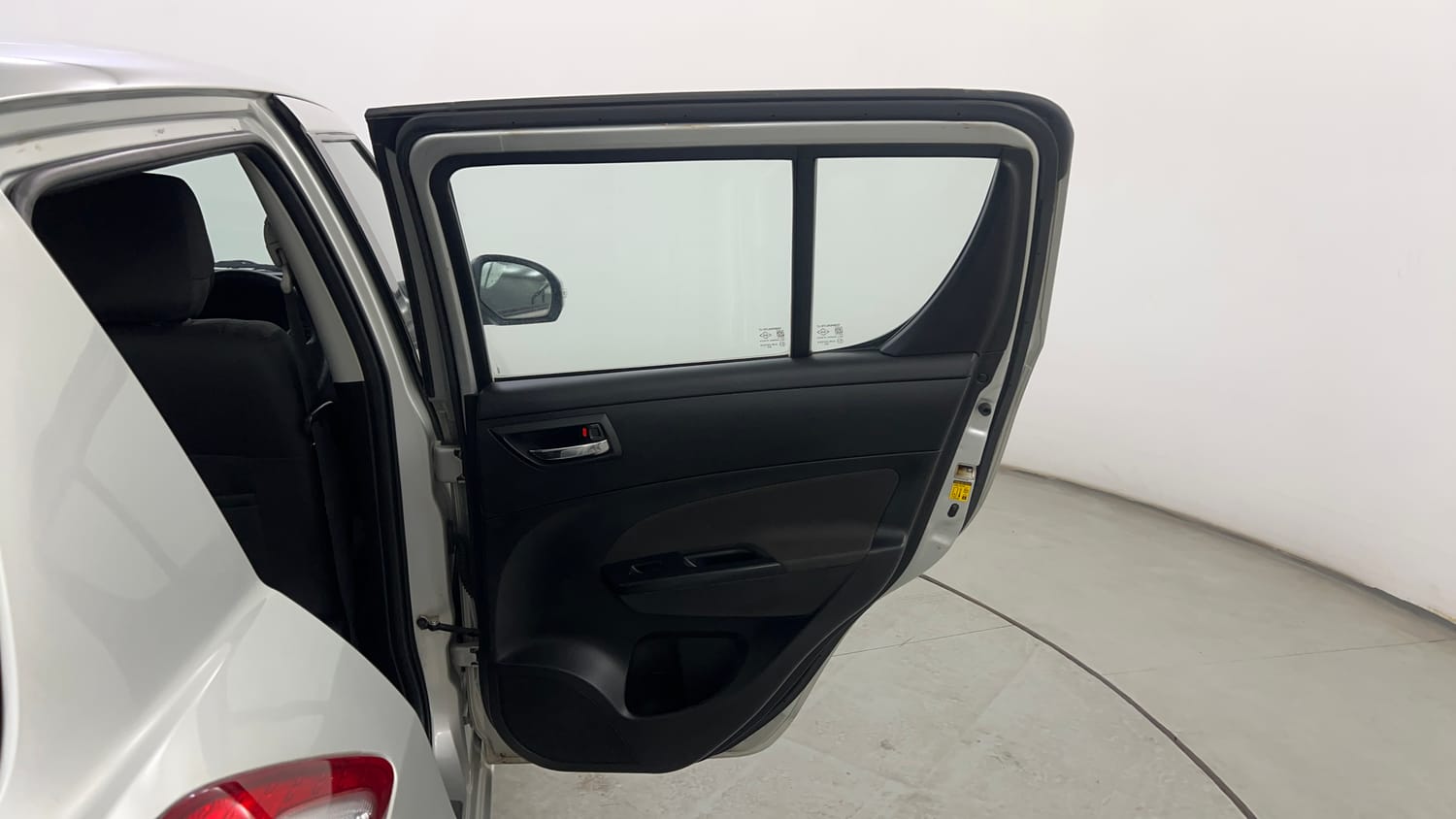 Used 2016 Maruti Suzuki Swift ZXi Petrol Manual interior RIGHT REAR DOOR OPEN VIEW