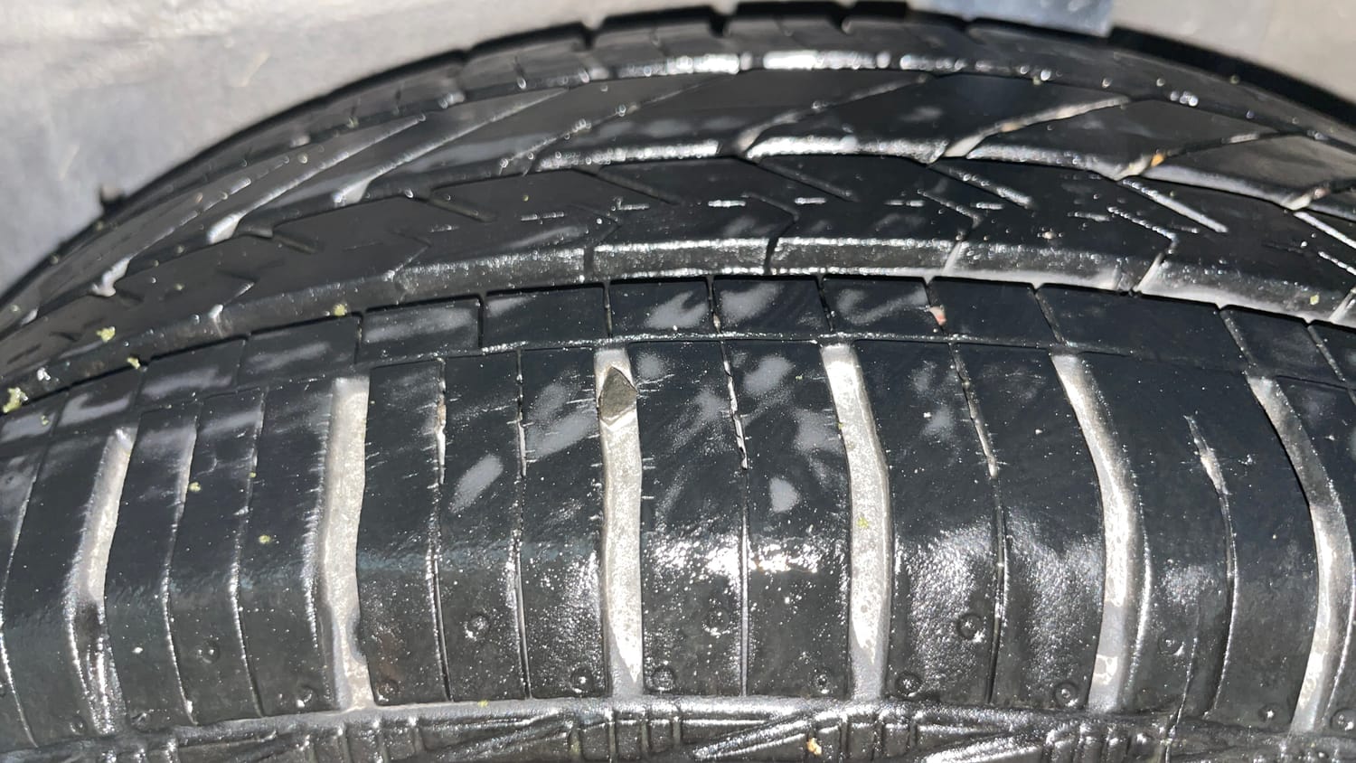 Used 2016 Maruti Suzuki Celerio VXi AMT Petrol Automatic tyres LEFT REAR TYRE TREAD VIEW