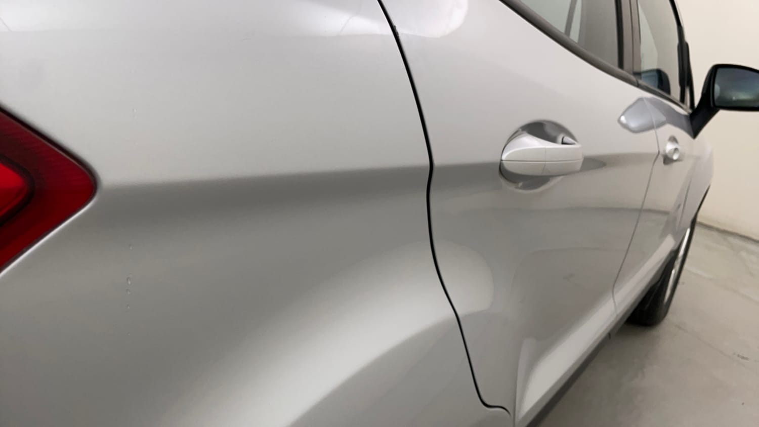 Used 2019 Ford EcoSport Titanium 1.5L TDCi Diesel Manual dents MINOR SCRATCH