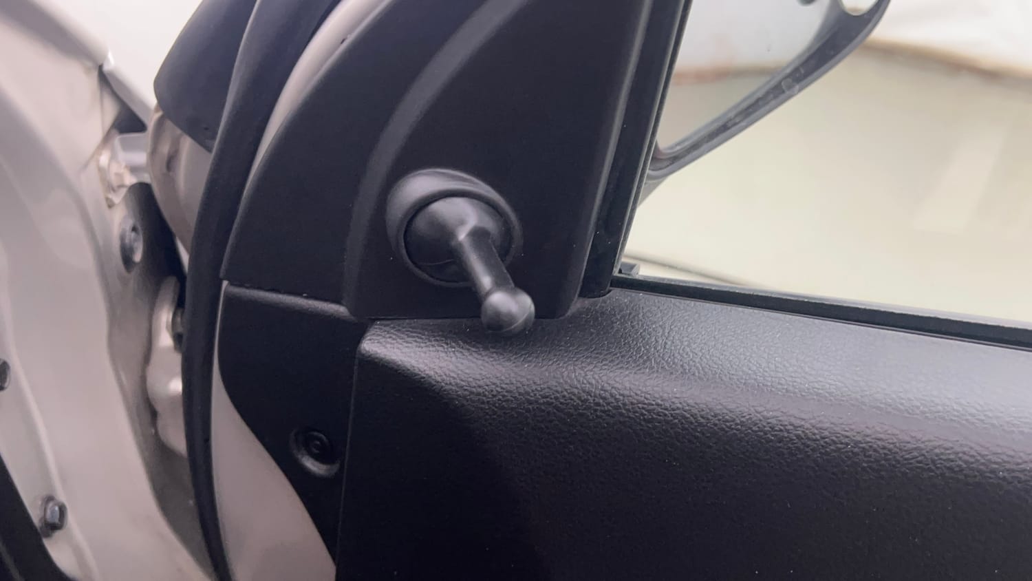 Used 2022 Maruti Suzuki Alto 800 LXi (O) Petrol Manual top_features Adjustable ORVM