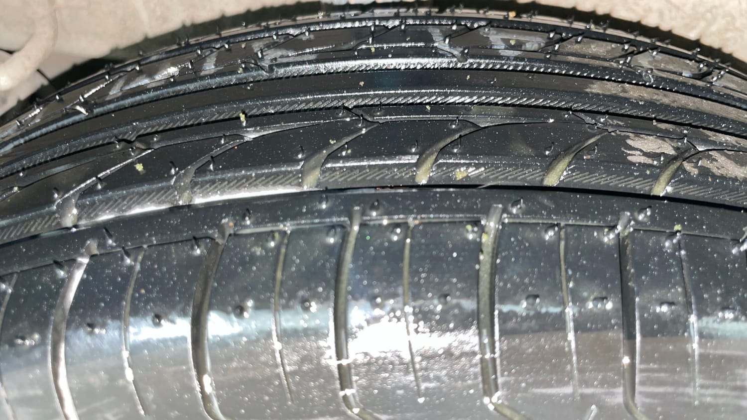 Used 2016 Maruti Suzuki Celerio VXi Petrol Manual tyres RIGHT REAR TYRE TREAD VIEW