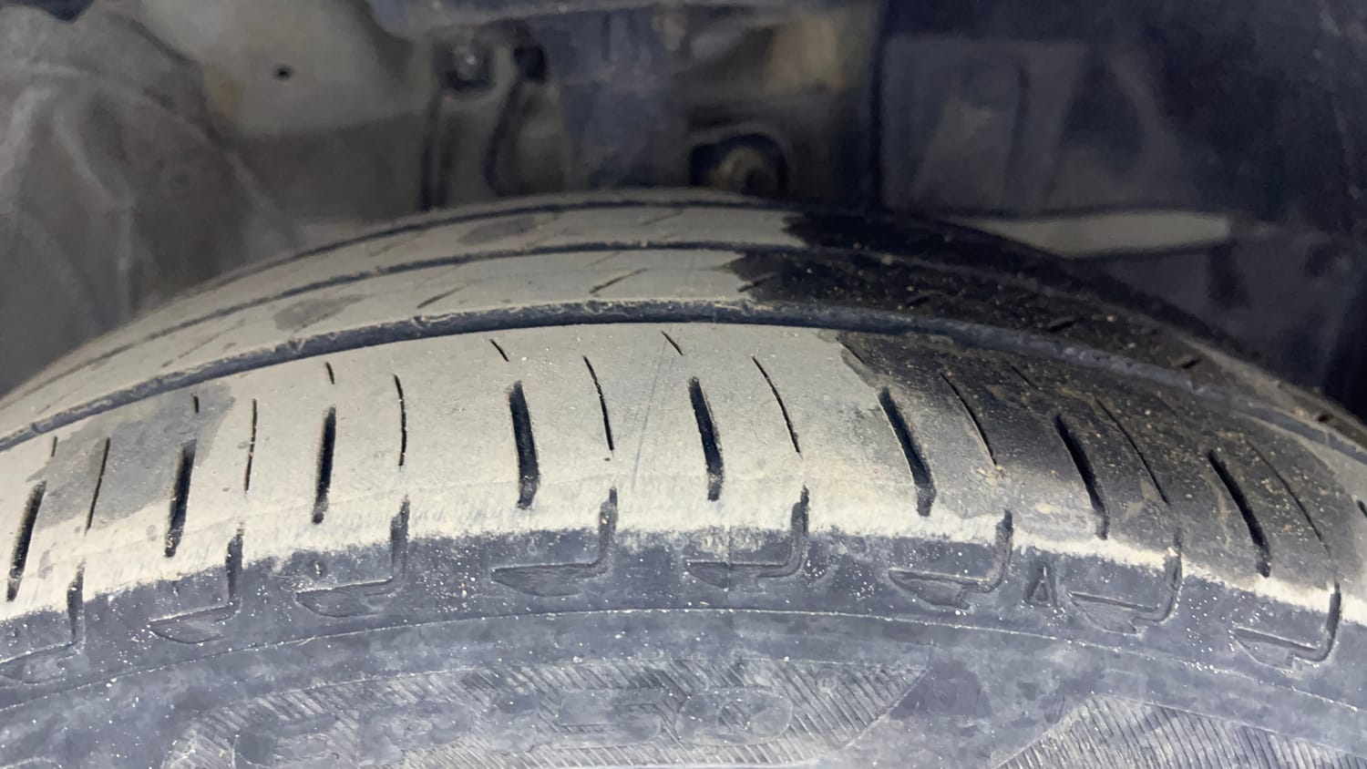 Used 2024 Honda City ZX Petrol CVT Hybrid Automatic tyres RIGHT FRONT TYRE TREAD VIEW