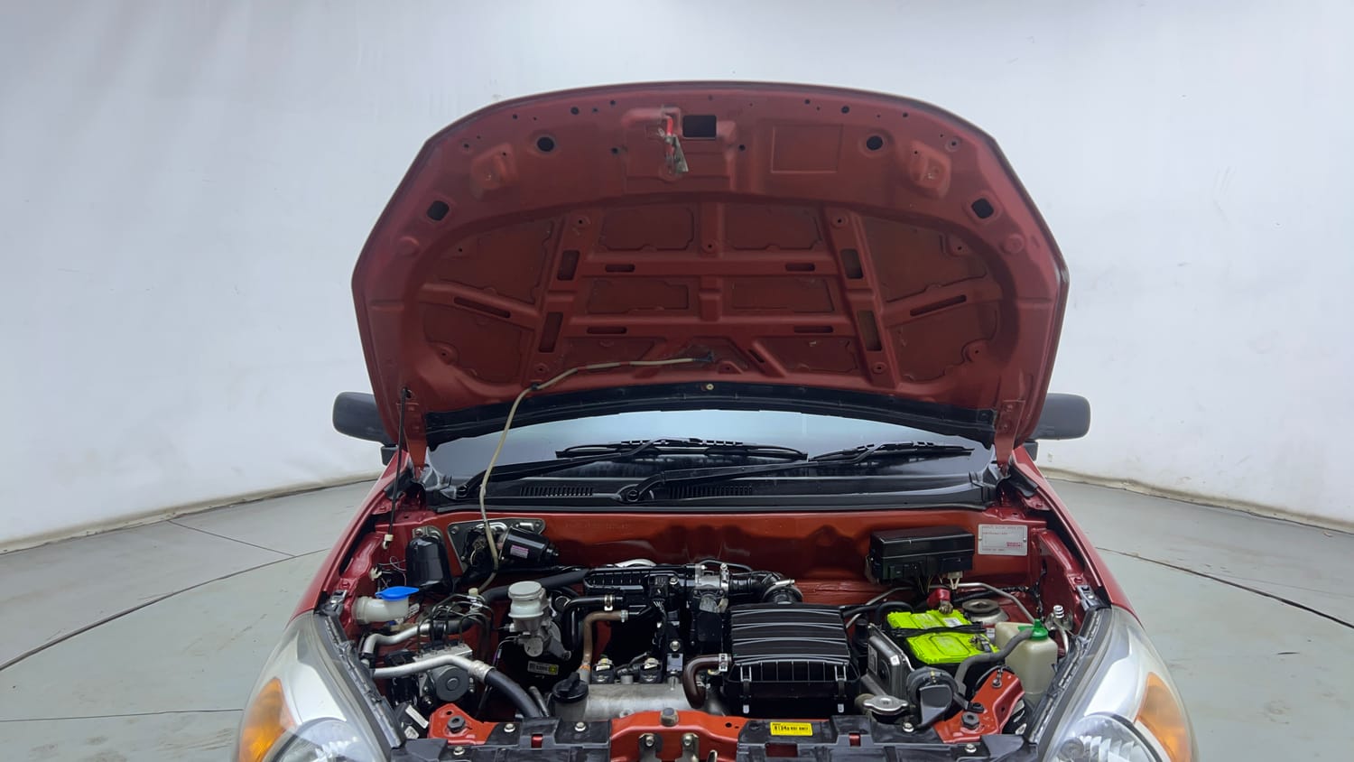 Used 2021 Maruti Suzuki Alto 800 LXi Petrol Manual engine ENGINE & BONNET OPEN FRONT VIEW