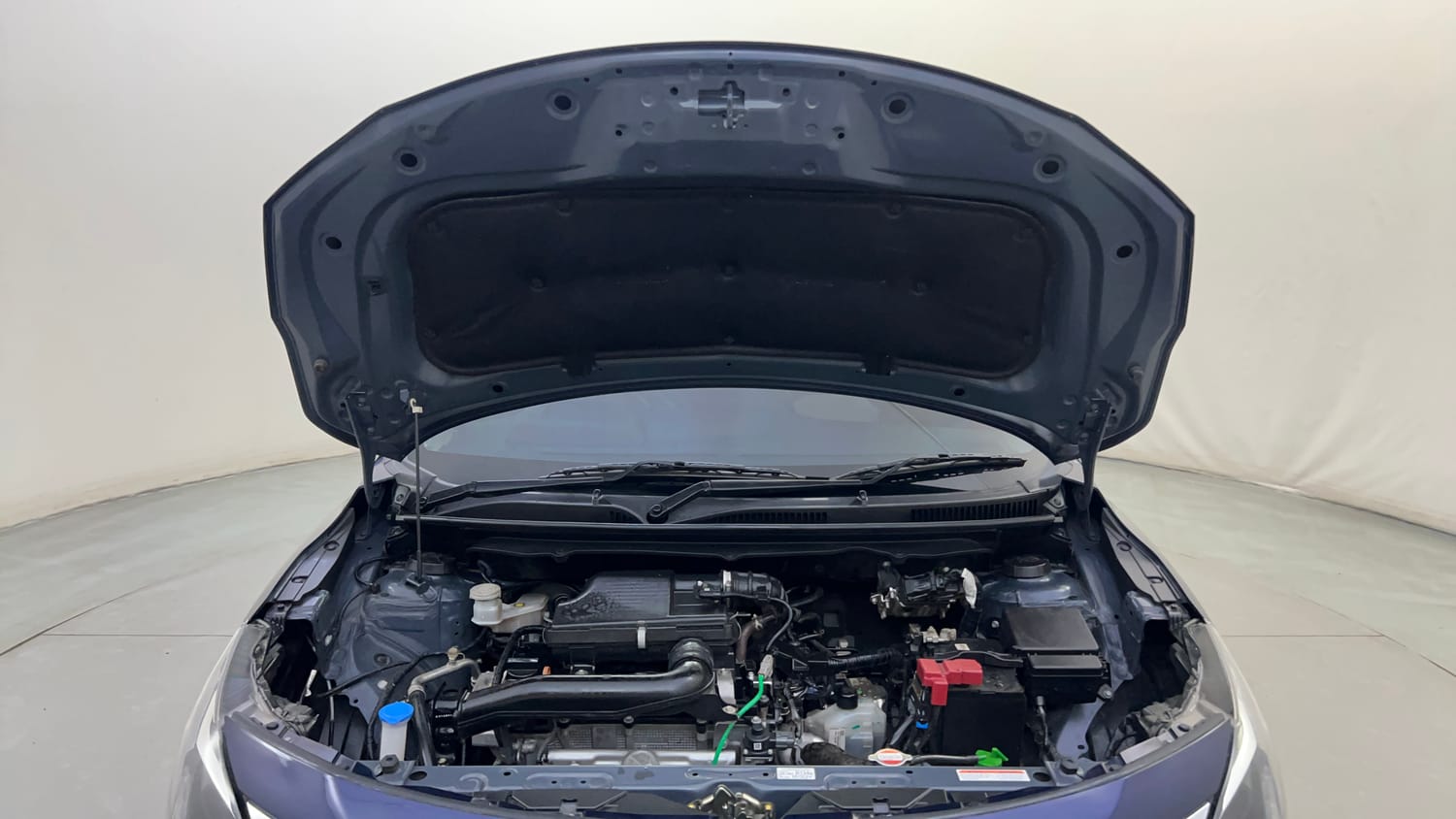 Used 2024 Toyota Glanza V AMT Petrol Automatic engine ENGINE & BONNET OPEN FRONT VIEW