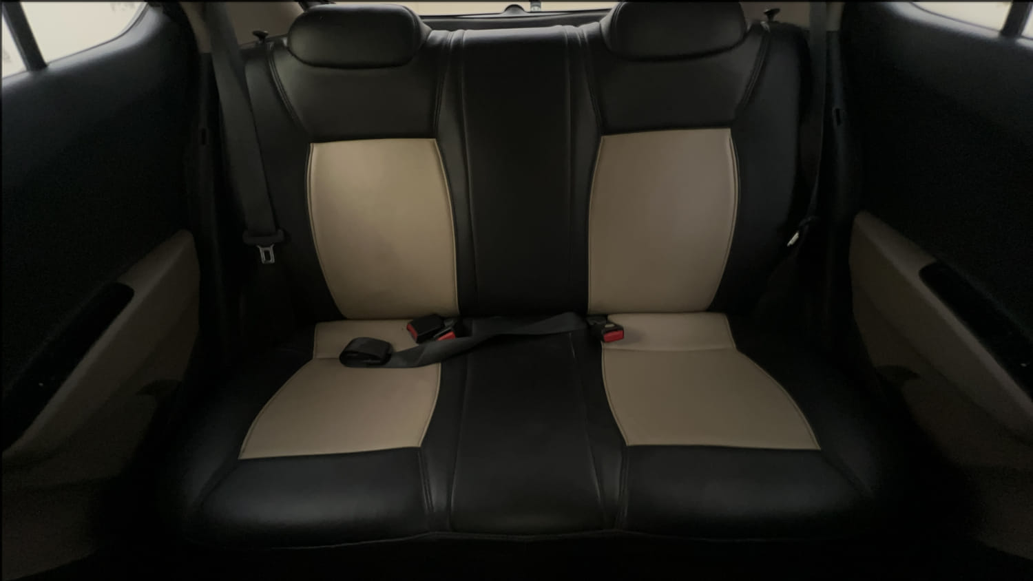 Used 2014 Hyundai Grand i10 Sportz 1.2 Kappa VTVT Petrol Manual interior REAR SEAT CONDITION VIEW
