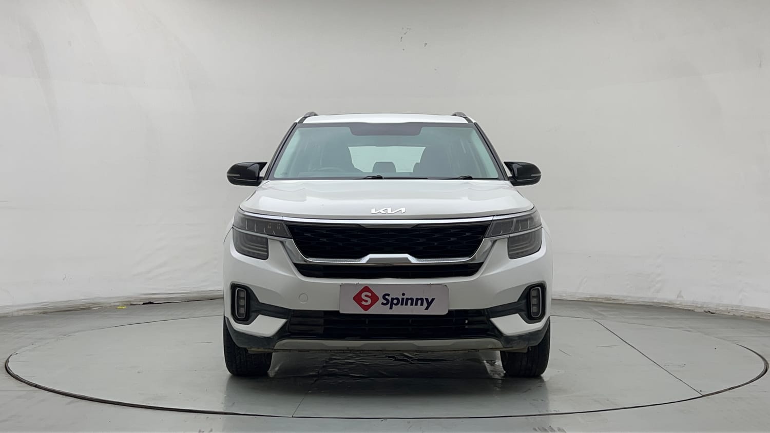 Used 2023 Kia Seltos HTX 1.5 Petrol Manual exterior FRONT VIEW
