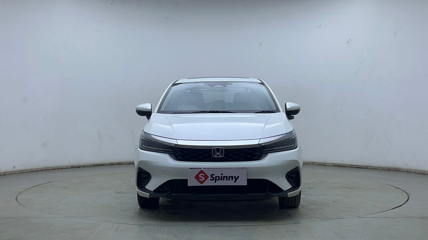 Used 2024 Honda City ZX Petrol CVT Hybrid Automatic exterior FRONT VIEW