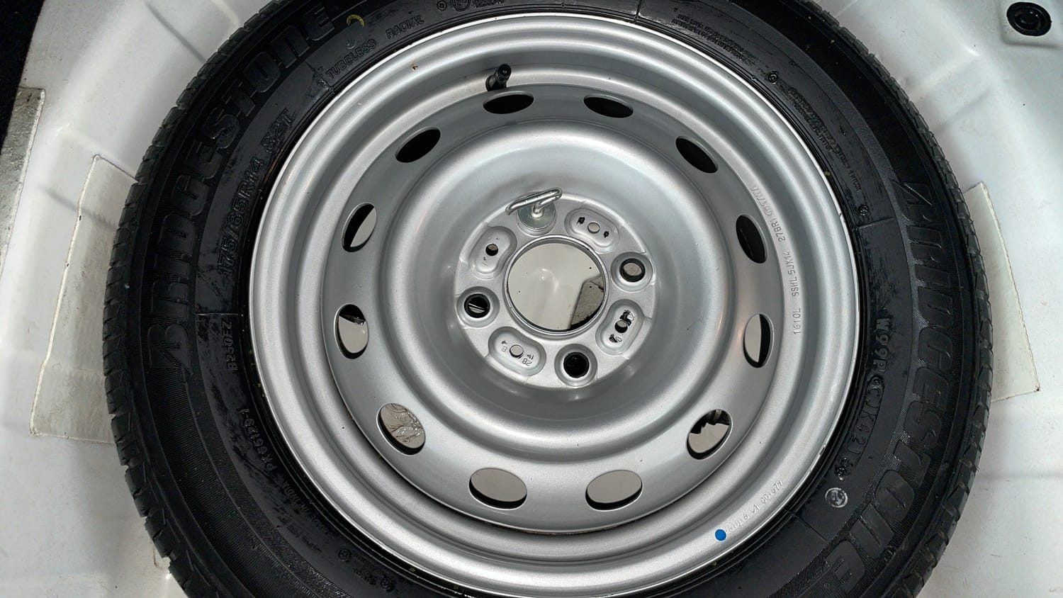 Used 2016 Tata Tiago Revotron XZ Petrol Manual tyres SPARE TYRE VIEW