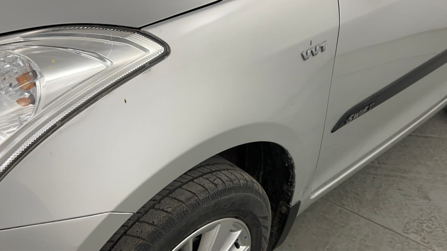 Used 2016 Maruti Suzuki Swift ZXi Petrol Manual dents MINOR DENT