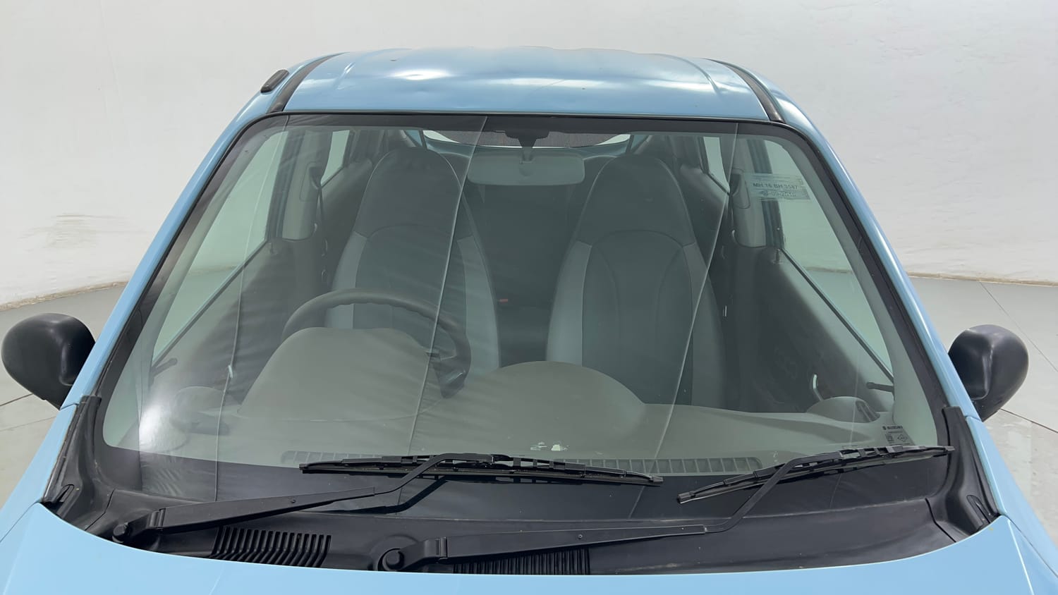 Used 2015 Maruti Suzuki Alto 800 Lxi Petrol Manual exterior FRONT WINDSHIELD VIEW