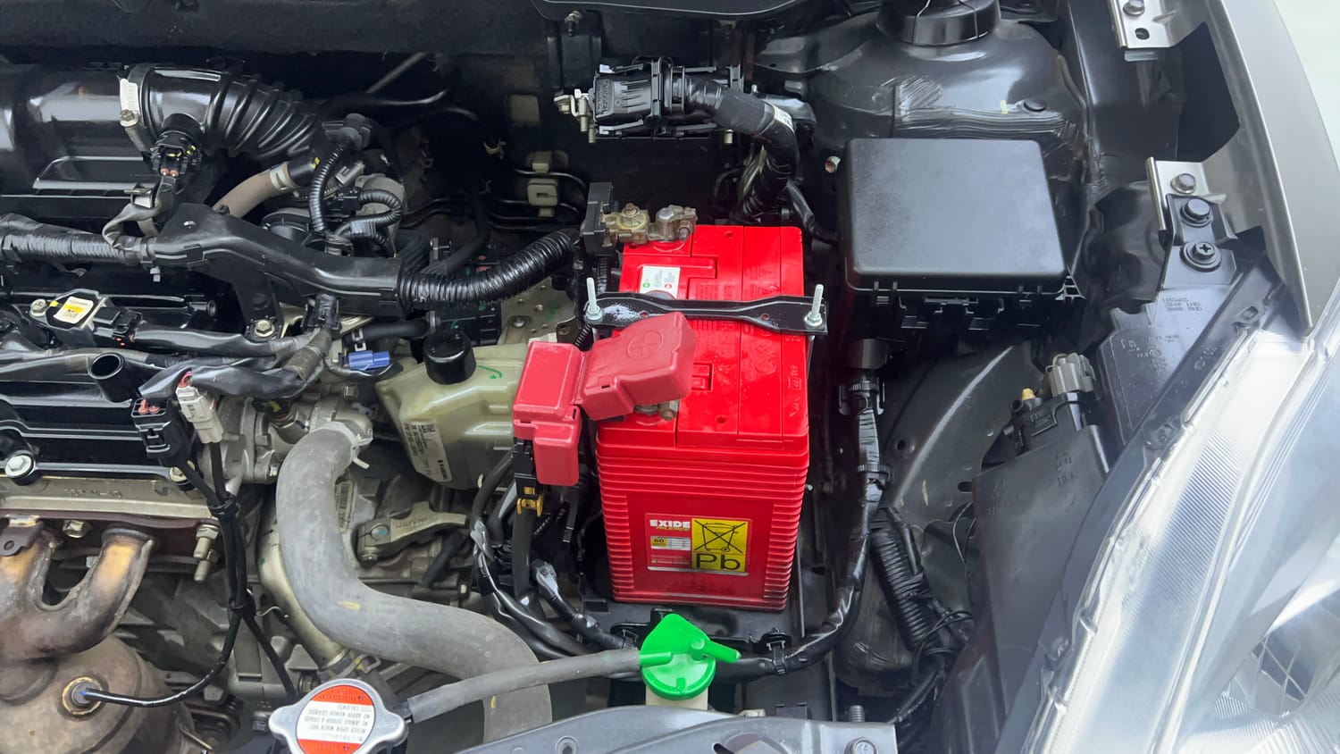 Used 2017 Maruti Suzuki Dzire VXi AMT Petrol Automatic engine ENGINE LEFT SIDE VIEW