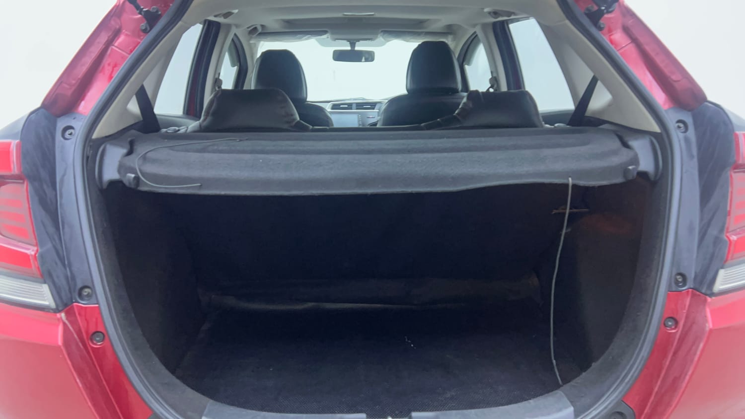 Used 2021 Honda WR-V VX MT Diesel Diesel Manual interior DICKY INSIDE VIEW