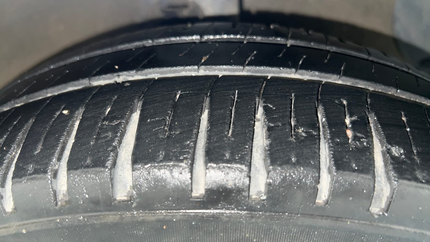 Used 2019 Hyundai Xcent SX Petrol Manual tyres RIGHT FRONT TYRE TREAD VIEW