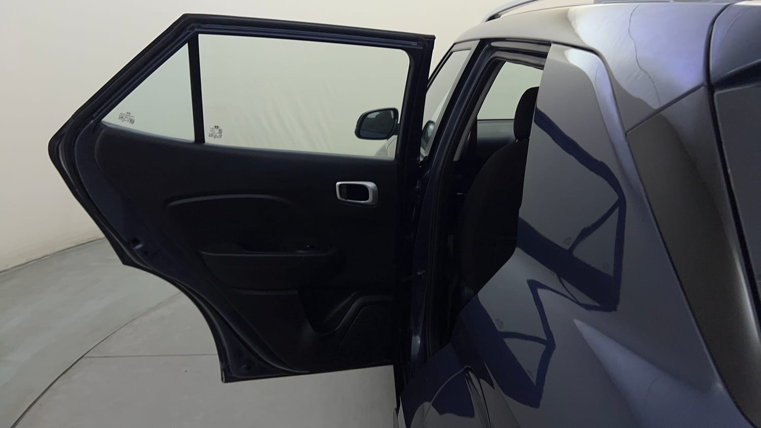 Used 2022 Hyundai Venue SX Plus 1.0 Turbo DCT Petrol Automatic interior LEFT REAR DOOR OPEN VIEW