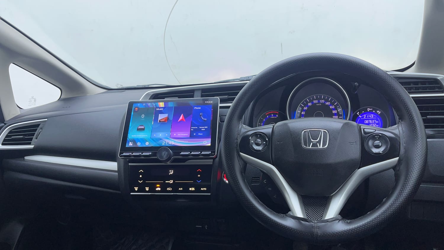 Used 2018 Honda WR-V VX MT Diesel Diesel Manual interior DASHBOARD VIEW