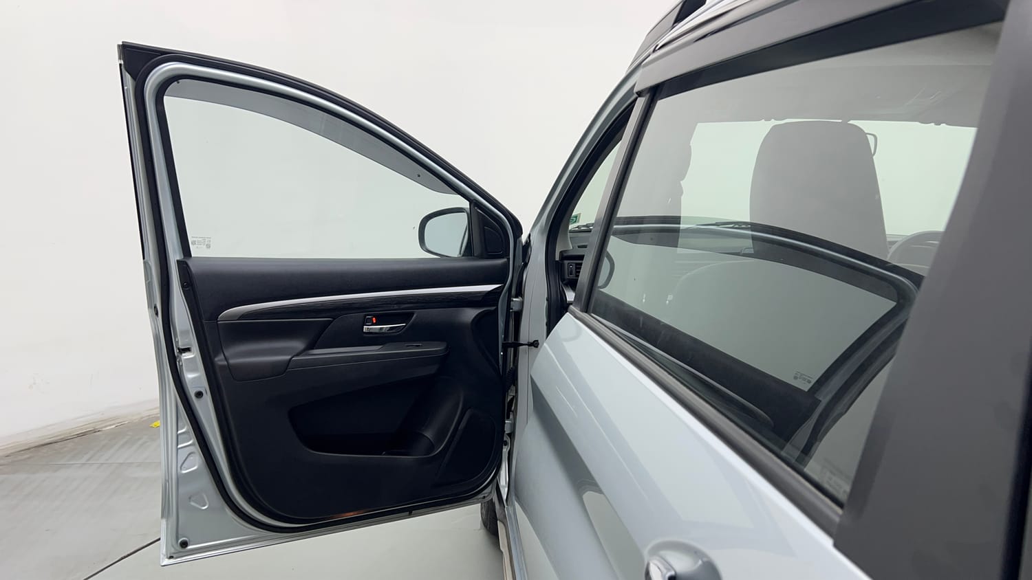 Used 2026 Maruti Suzuki XL6 Zeta MT Petrol Petrol Manual interior LEFT FRONT DOOR OPEN VIEW
