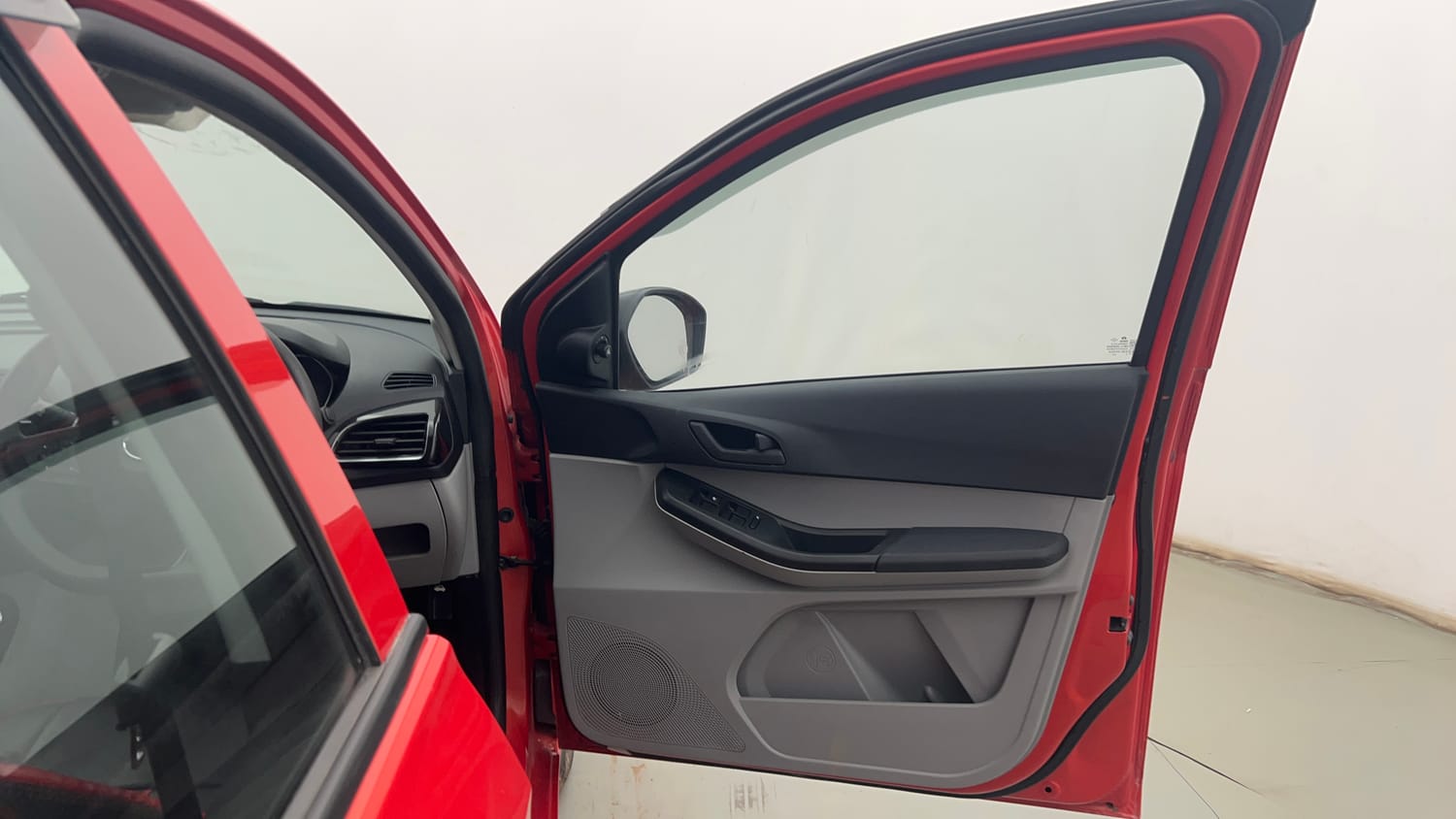 Used 2022 Tata Tiago XTA Petrol Automatic interior RIGHT FRONT DOOR OPEN VIEW