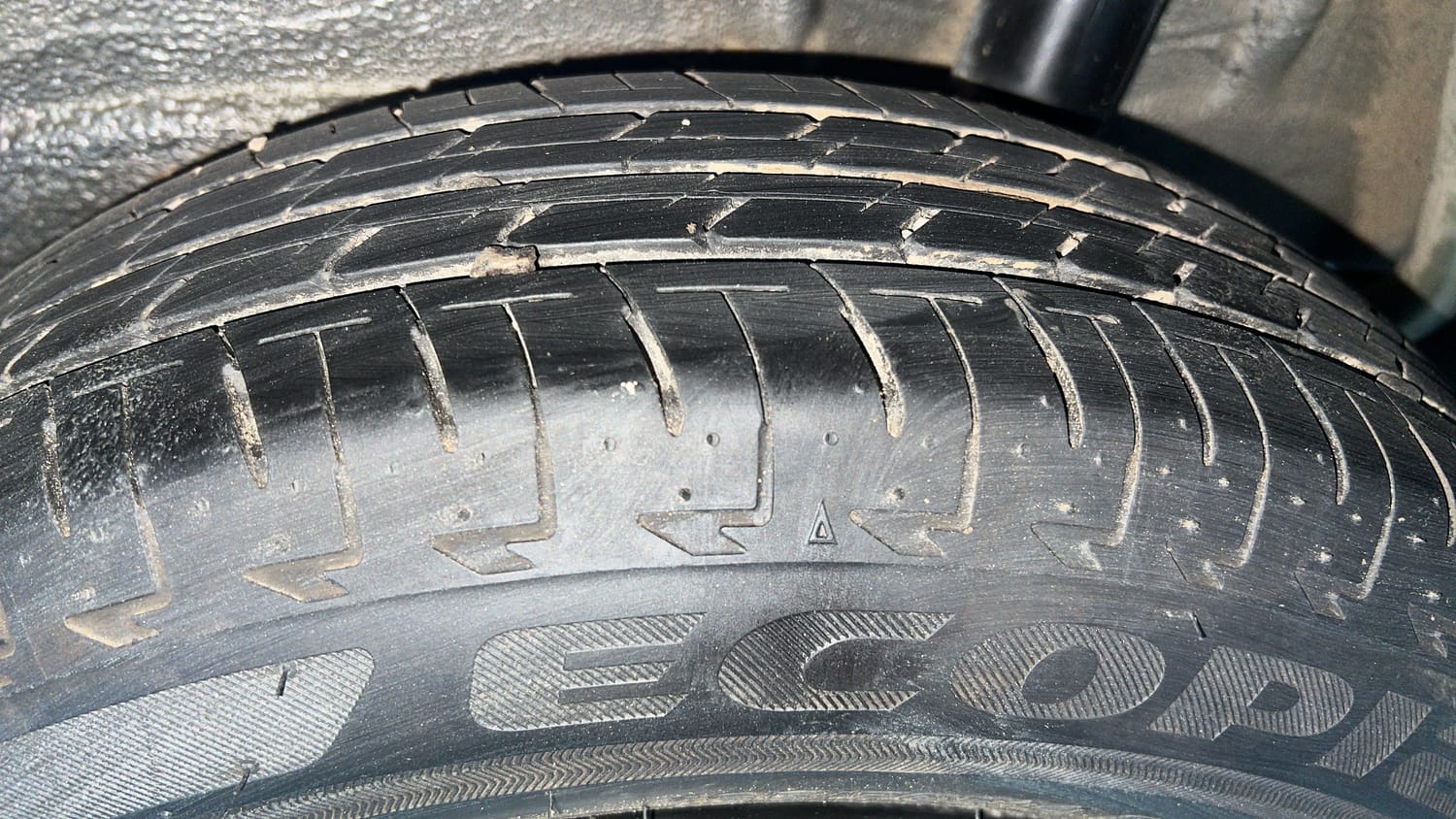 Used 2022 Maruti Suzuki Celerio VXi Petrol Manual tyres LEFT REAR TYRE TREAD VIEW
