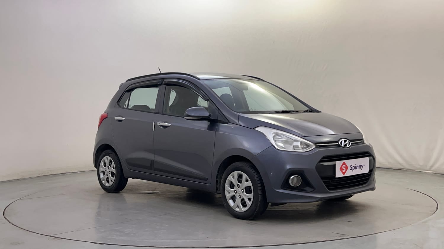 Used 2014 Hyundai Grand i10 Sportz 1.2 Kappa VTVT Petrol Manual exterior RIGHT FRONT CORNER VIEW