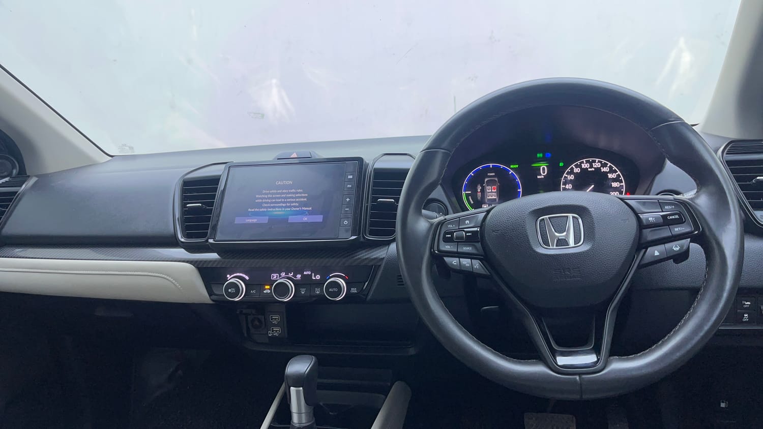 Used 2024 Honda City ZX Petrol CVT Hybrid Automatic interior DASHBOARD VIEW