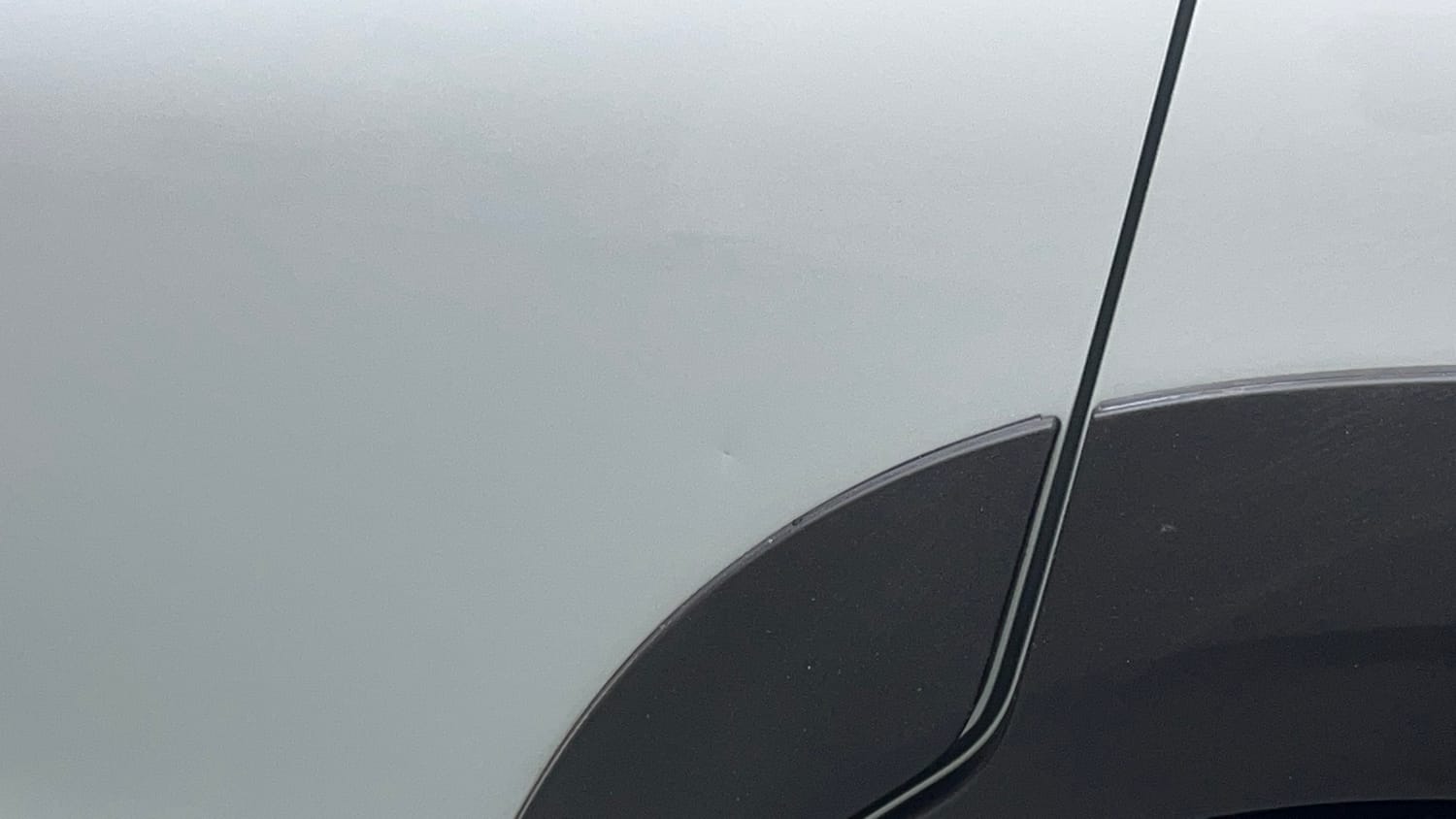Used 2026 Maruti Suzuki XL6 Zeta MT Petrol Petrol Manual dents MINOR DENT