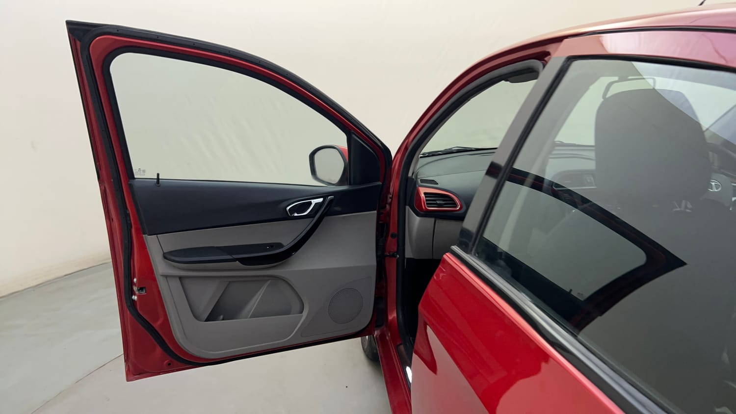 Used 2017 Tata Tiago Revotron XZA Petrol Automatic interior LEFT FRONT DOOR OPEN VIEW