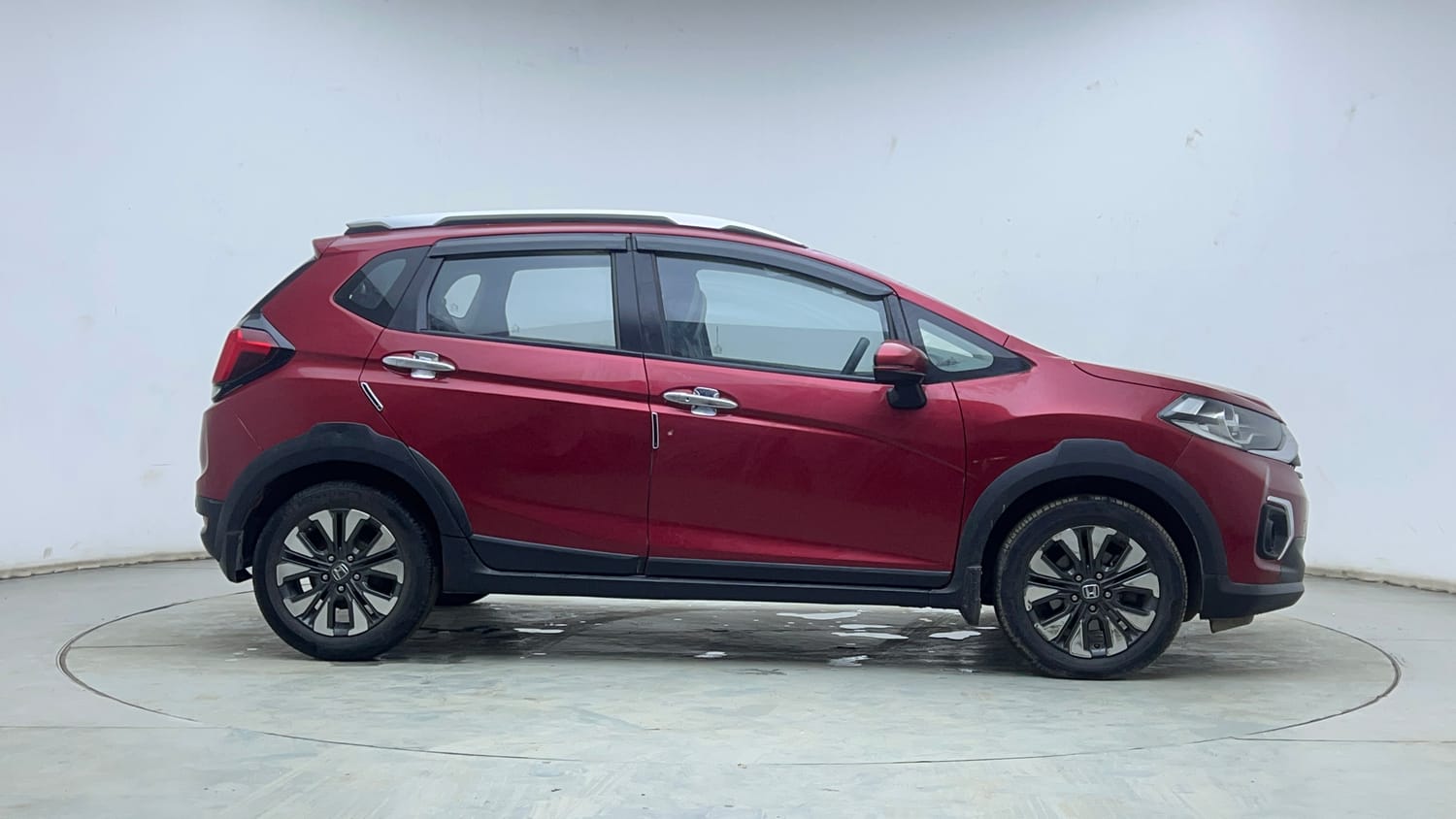 Used 2021 Honda WR-V VX MT Diesel Diesel Manual exterior RIGHT SIDE VIEW