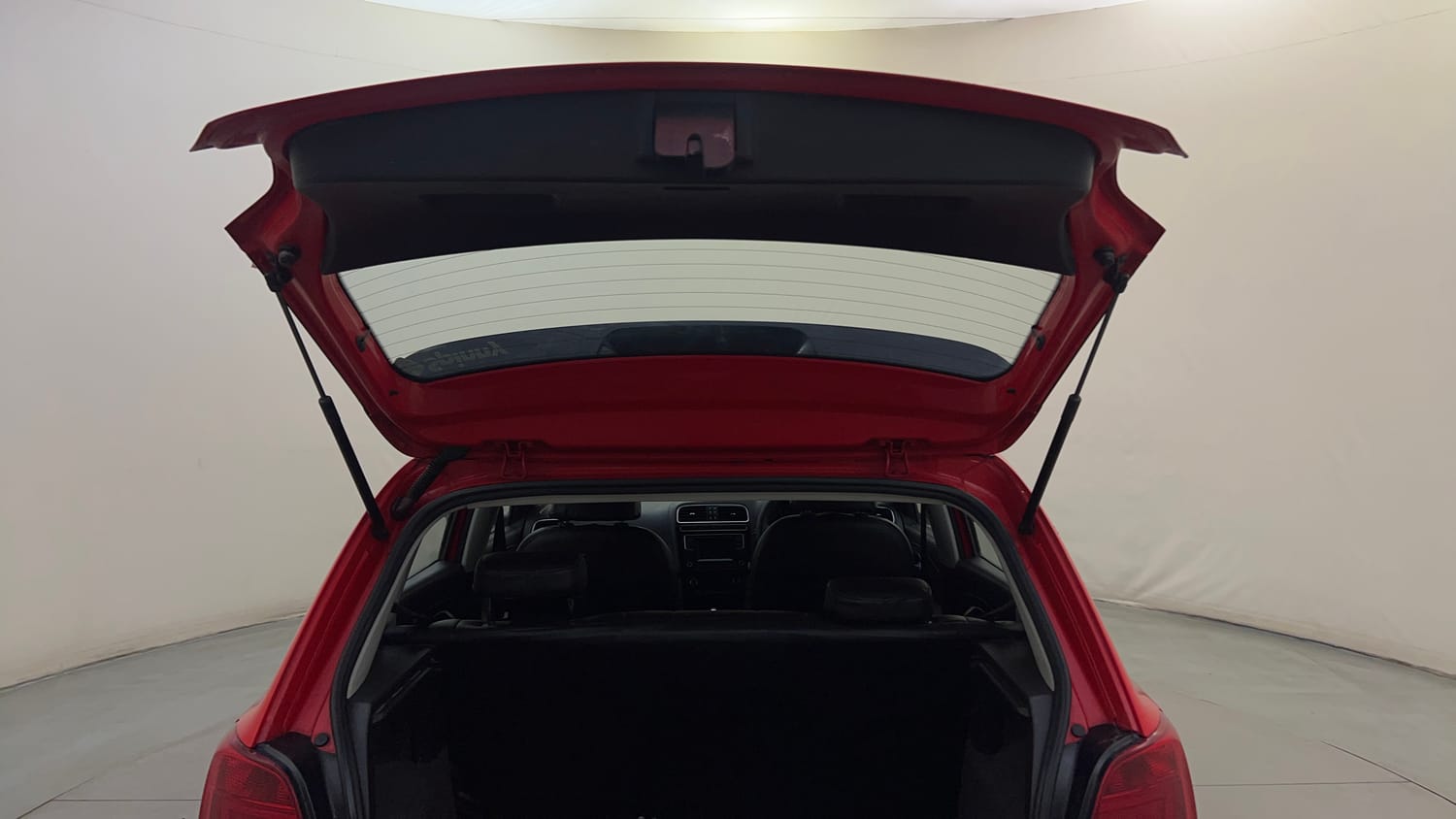 Used 2016 Volkswagen Polo GT TSI Petrol Automatic interior DICKY DOOR OPEN VIEW