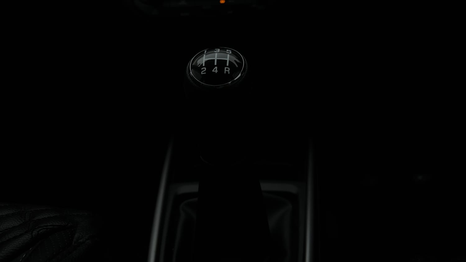 Used 2026 Maruti Suzuki XL6 Zeta MT Petrol Petrol Manual interior GEAR  KNOB VIEW
