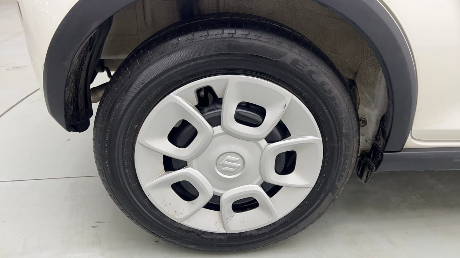Used 2026 Maruti Suzuki Ignis Delta 1.2 MT Petrol Manual tyres RIGHT REAR TYRE RIM VIEW