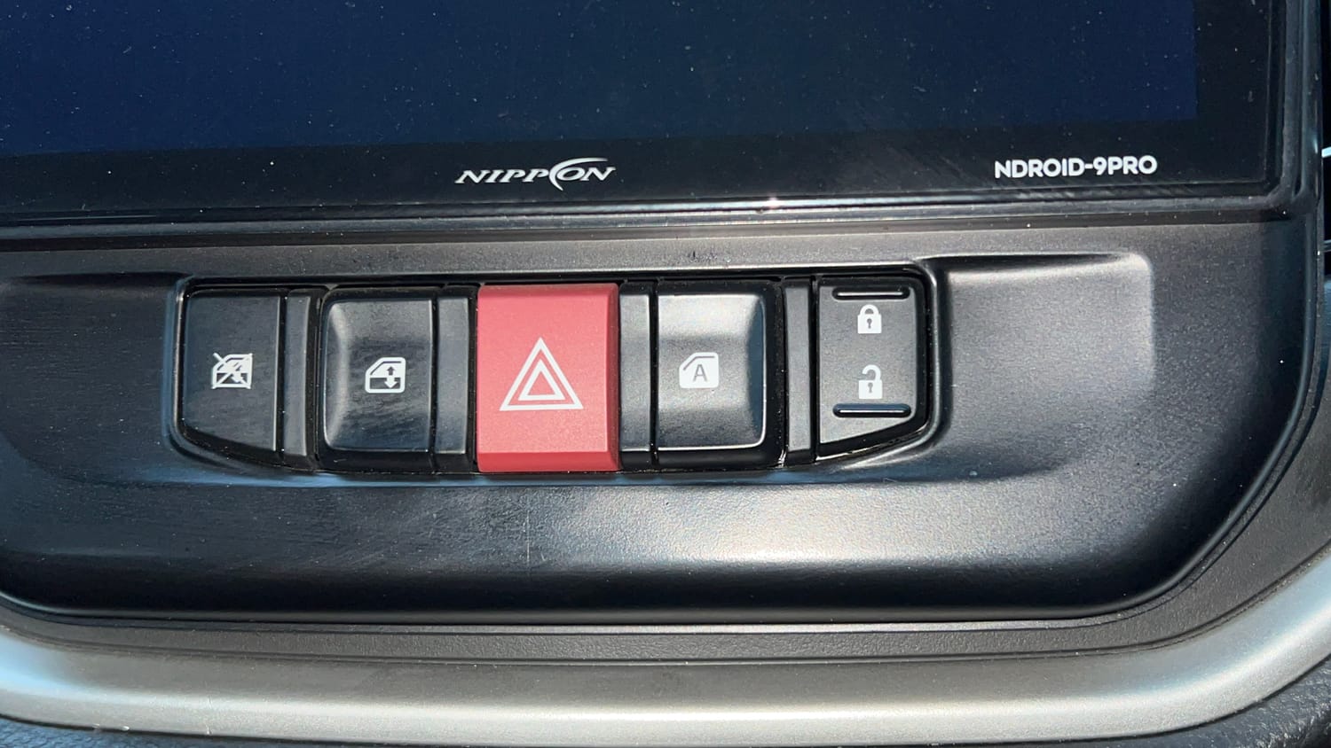 Used 2022 Maruti Suzuki Celerio VXi Petrol Manual top_features Power windows