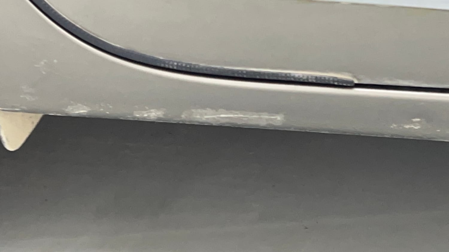 Used 2022 Maruti Suzuki Dzire VXi Petrol Manual dents MINOR SCRATCH