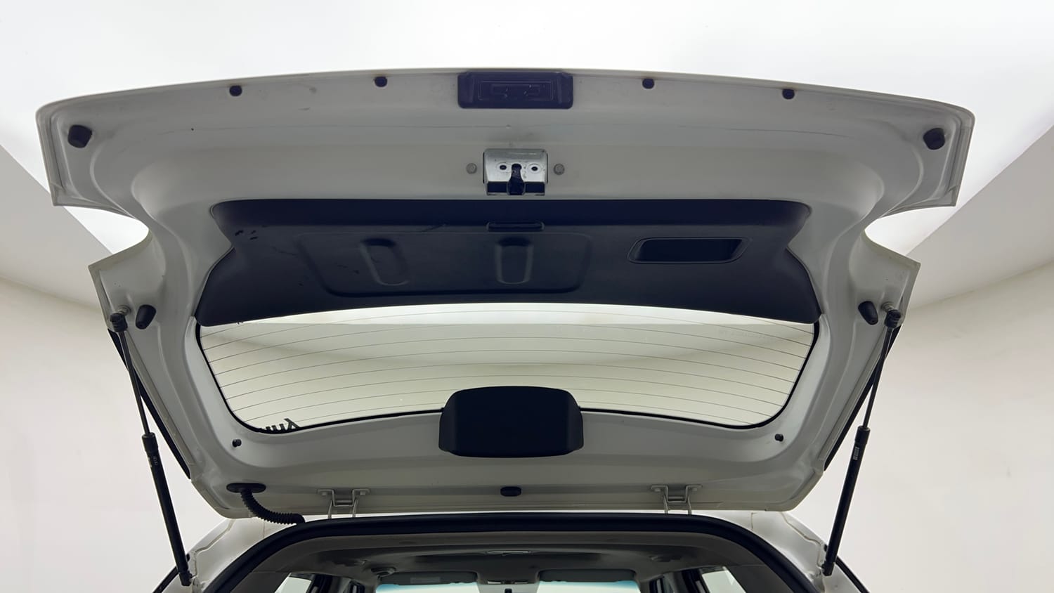 Used 2019 hyundai Venue SX 1.0 Turbo Petrol Petrol Manual interior DICKY DOOR OPEN VIEW