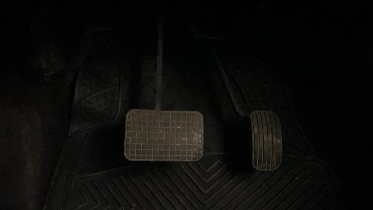 Used 2022 Tata Tiago XTA Petrol Automatic interior PEDALS VIEW