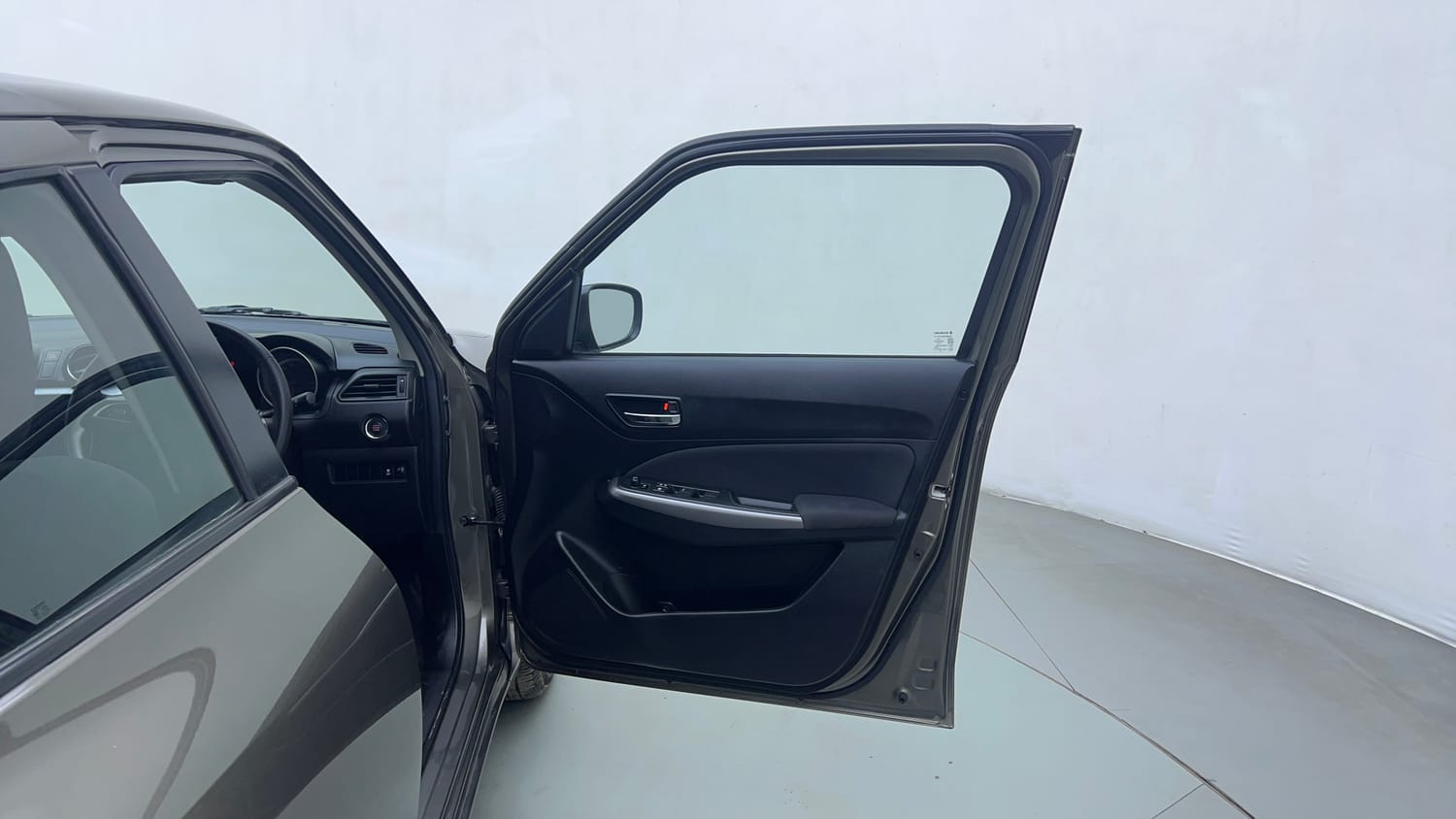 Used 2024 Maruti Suzuki Swift ZXi Petrol Manual interior RIGHT FRONT DOOR OPEN VIEW
