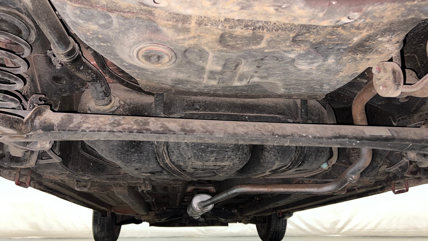 Used 2015 Maruti Suzuki Celerio VXi AMT Petrol Automatic extra REAR UNDERBODY VIEW (TAKEN FROM REAR)