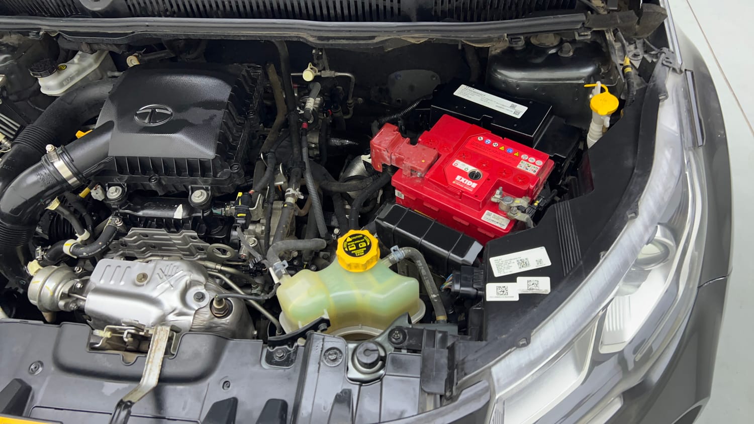 Used 2023 Tata Nexon XZA Plus Petrol Automatic engine ENGINE LEFT SIDE VIEW