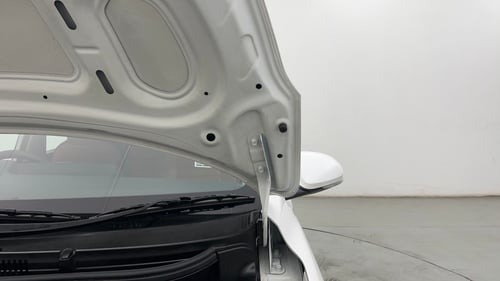 Used 2025 Hyundai Grand i10 Nios Asta 1.2 Kappa Petrol Manual engine ENGINE LEFT SIDE HINGE & APRON VIEW